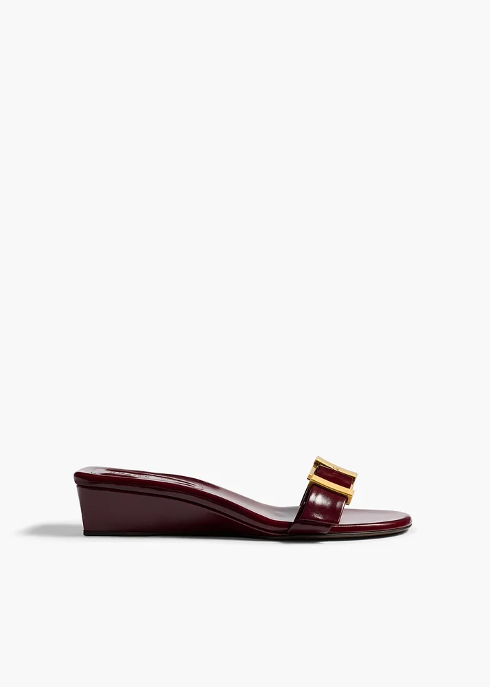 Manhattan Sandal in Bordeaux Glazed Leather