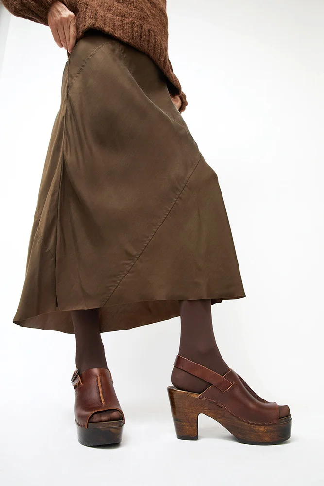 Maya Clog on Platform in Chestnut on Cocoa Base
