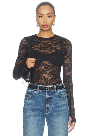 Vero Longsleeve Fitted Lace Top