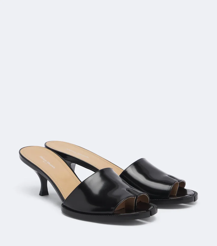 Tabi leather mules