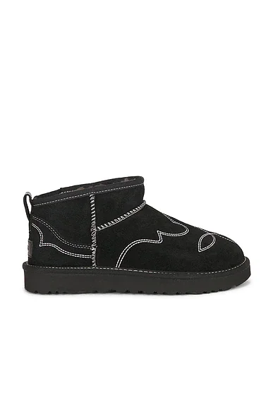 Classic Ultra Mini Western Boot