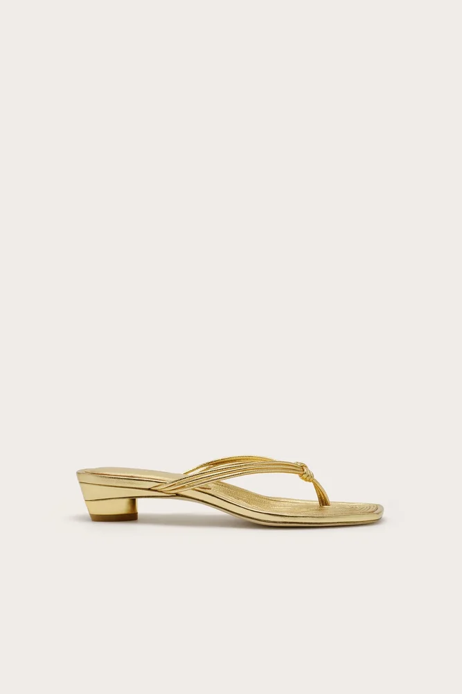 Skylar Sandal