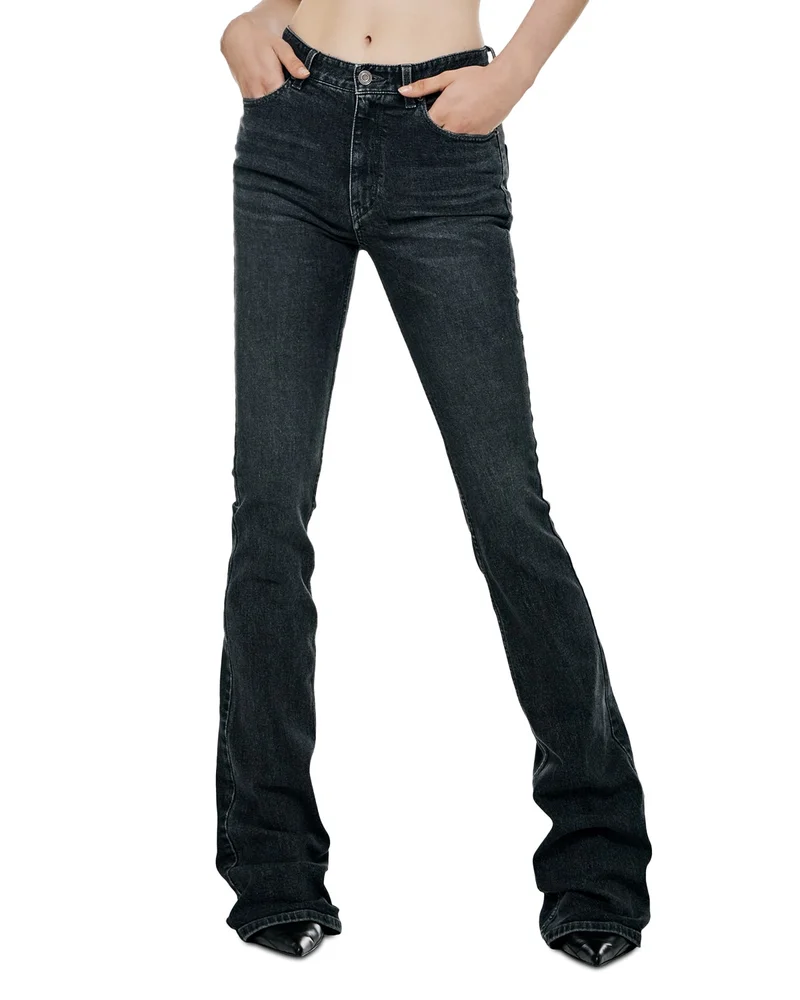 01 Flare Leg Jeans in BK