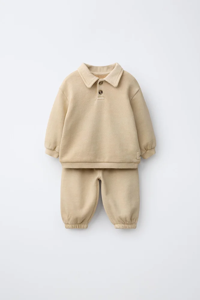Polo Collar Sweatshirt and Jogger Pants Set (Light Beige)