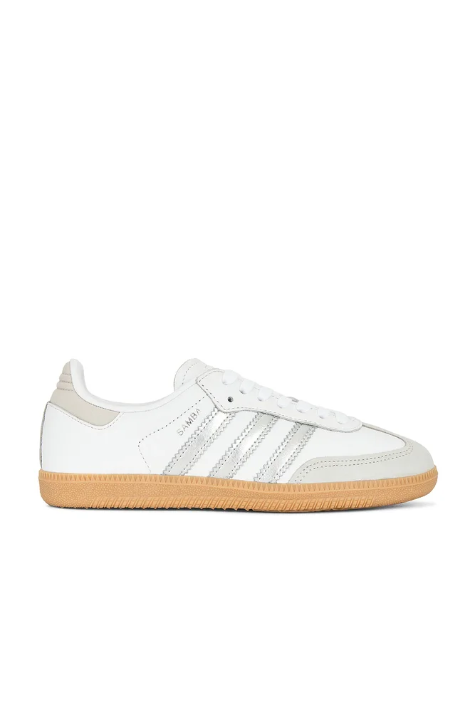Samba OG in Cloud White Silver Metallic Grey One