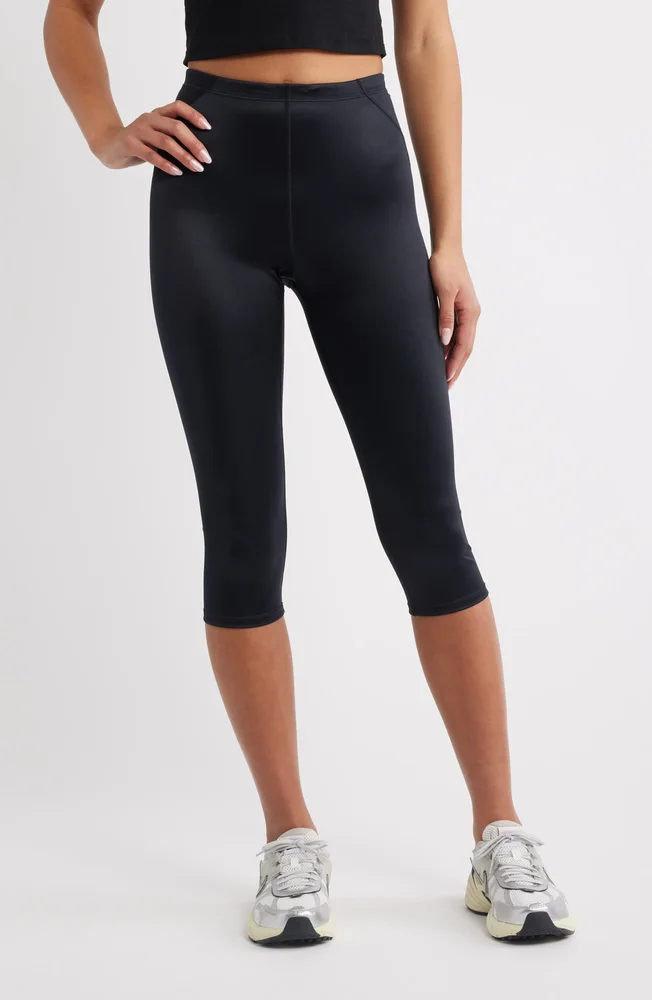 Shine Drawcord Capri Leggings