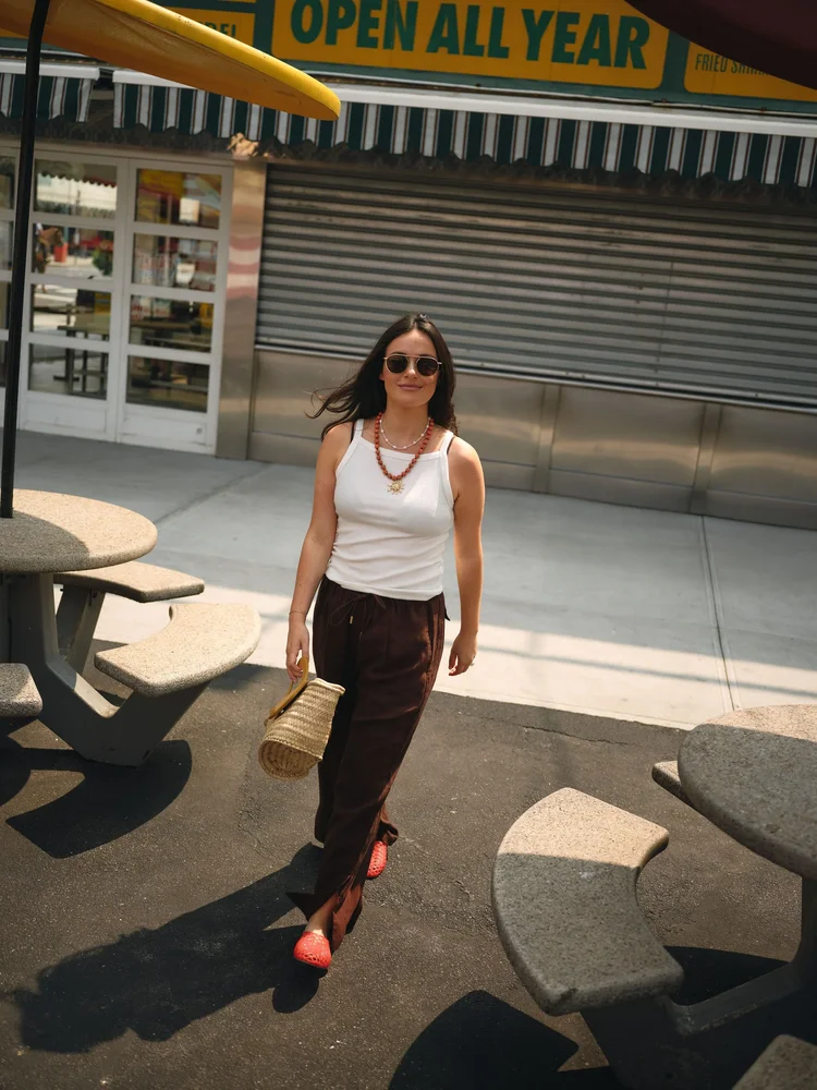 The Tommy Petite Linen Slit Pant / Chocolate