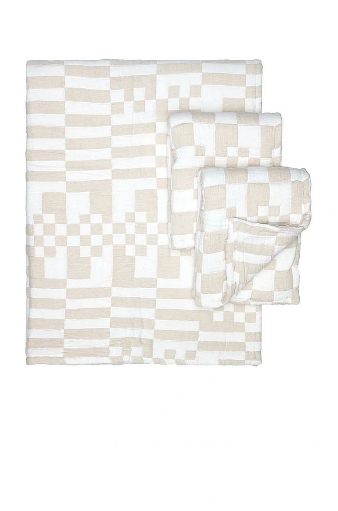 Check Queen Coverlet Set