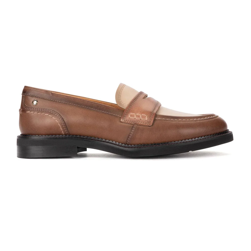 Deva Loafers