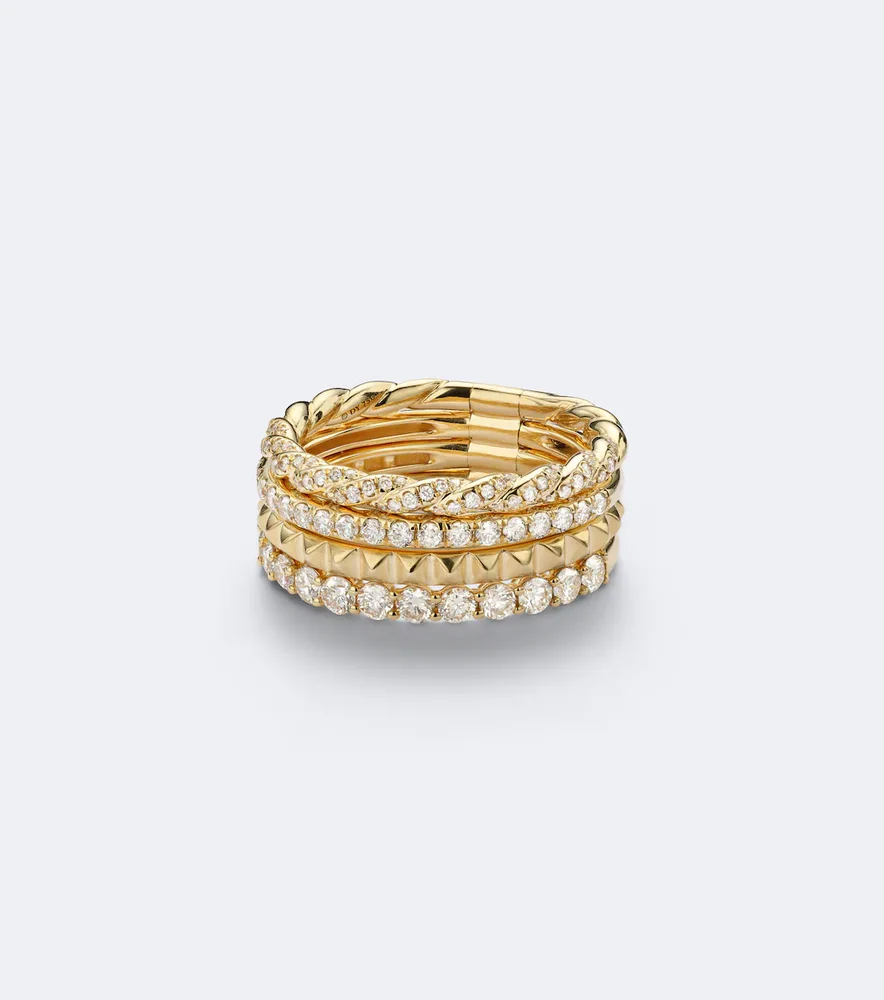 Petite Pavé 18kt gold ring with diamonds