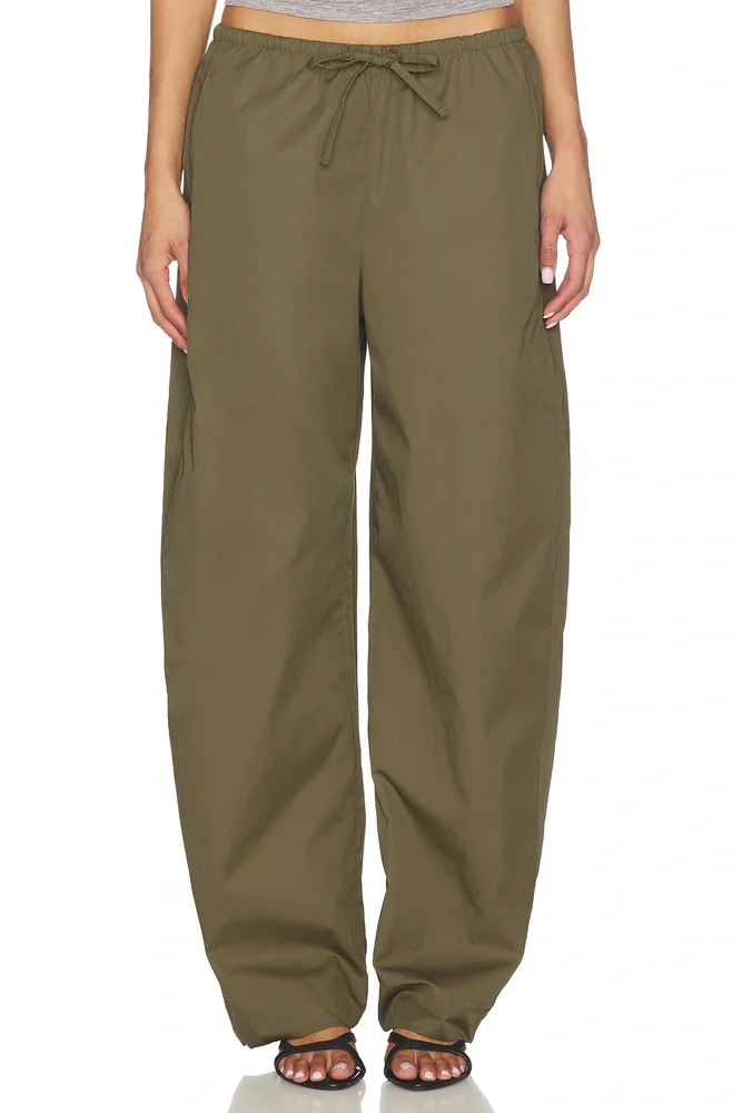 Lana Barrel Leg Pant