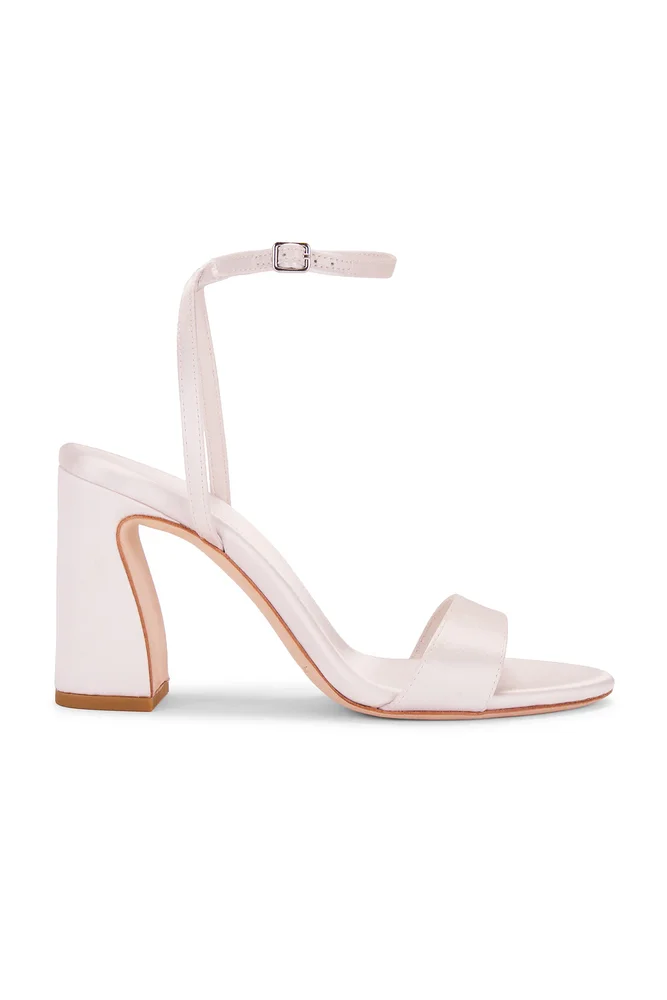 Malia Heel