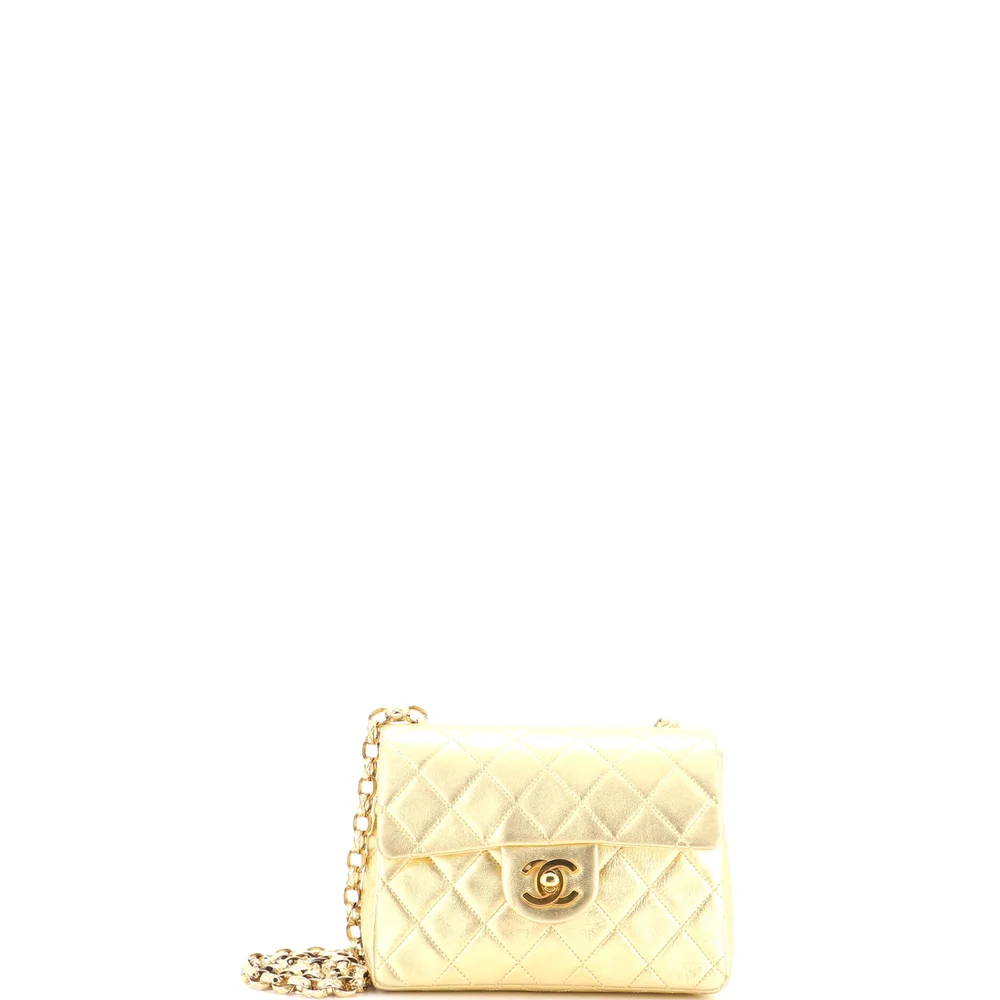 Pre-Owned Chanel Vintage Square Mini Classic Flap Bag 17cm